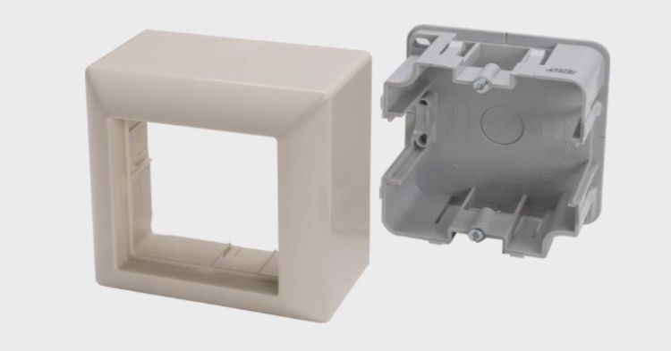 WAREMA AP-Gehäuse für Taster Notstrom-Kit -2015289